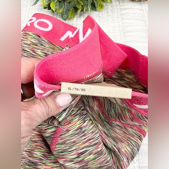 Nike Women's Pro 3" Spacedye Shorts in Multi Size XL - Picture 8 of 11